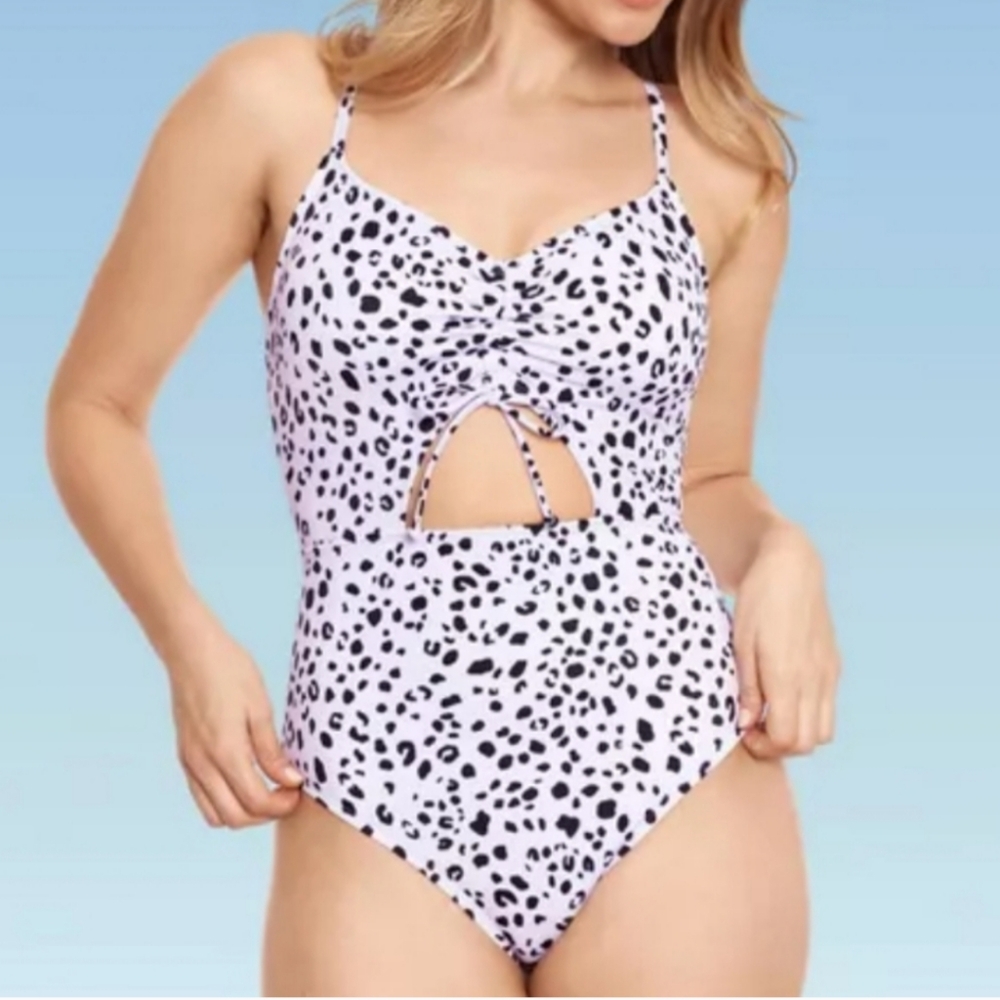 NWT Beach Betty by Miracle Brands swimsuit.